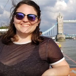 Meet your Posher, Rachel